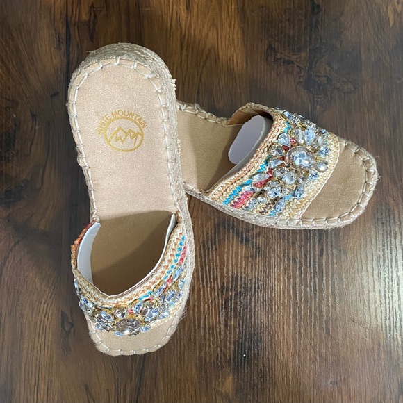 White Mountain Tan Embellished Espadrilles - New No Box - Picture 2 of 8